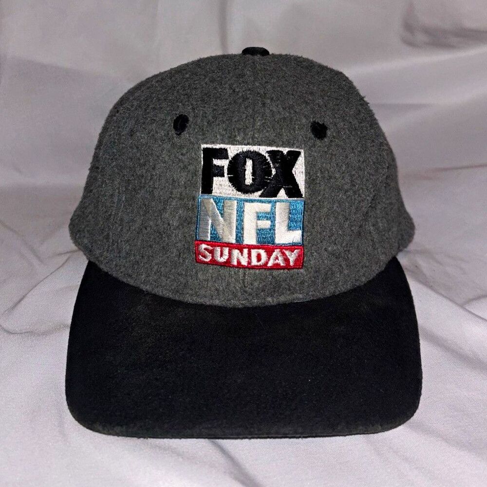 KC FOX NFL Sunday Adjustable Cap Hat Gray Black One Size NFL Football
